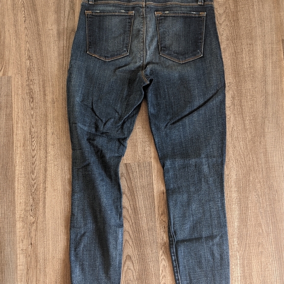 J Brand Capri distressed jeans - Picture 3 of 3